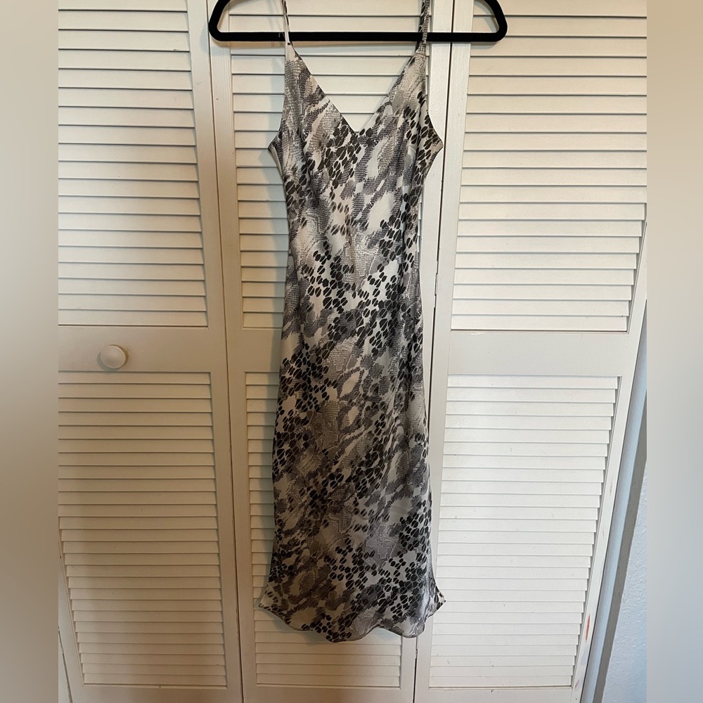 Express midi dress